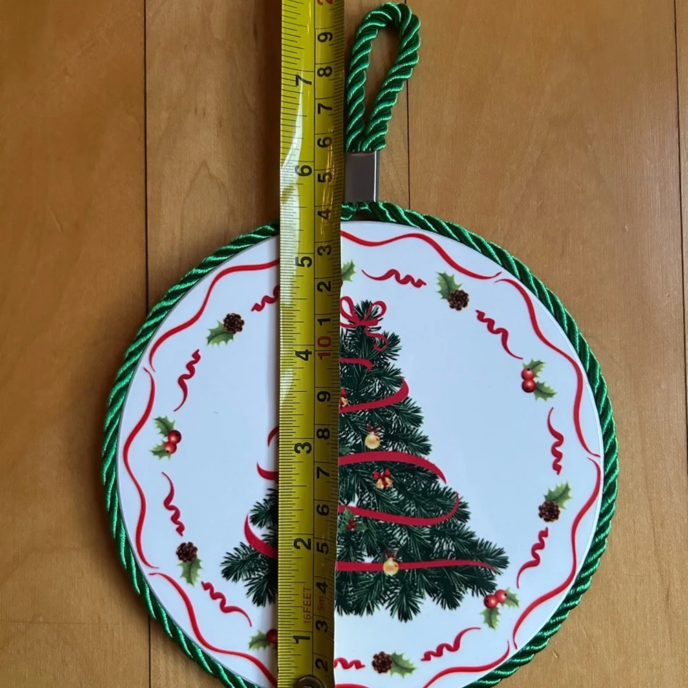 NEW Christmas Tree Trivet Porcelain Ceramic Holiday Cork Hanging Red Green
